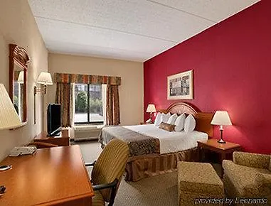 Comfort Inn&suites - Schaumburg Hotel 4*