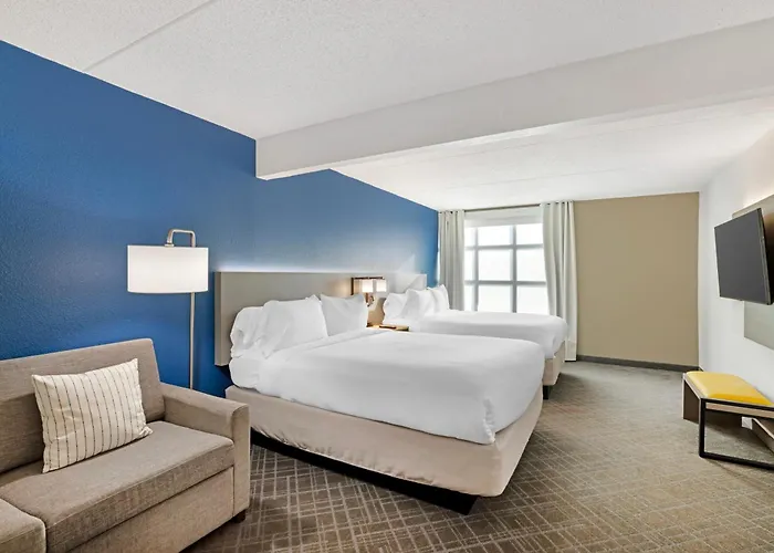 Comfort Inn&suites - Schaumburg Hotel 4*