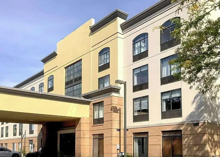 Comfort Inn&suites - Schaumburg Arlington Heights