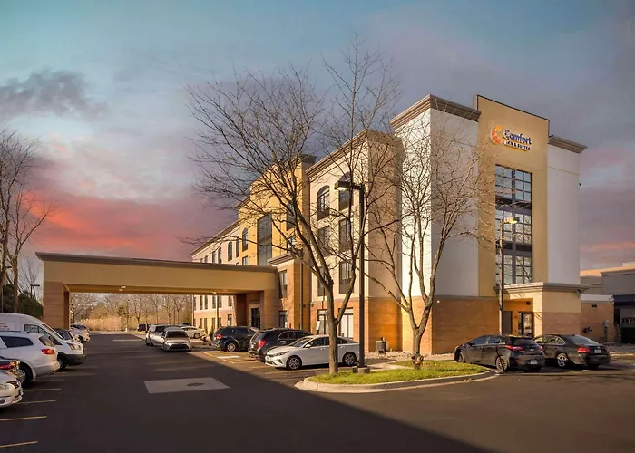 Comfort Inn&suites - Schaumburg Hotel 4*